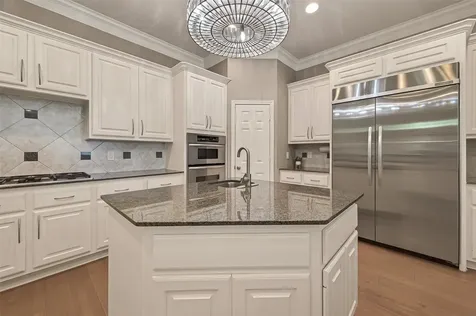 5335 Fairdale Lane Houston TX 77056