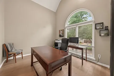 5335 Fairdale Lane Houston TX 77056