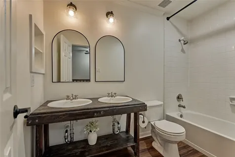 168 Bristol Bend Circle The Woodlands TX 77382