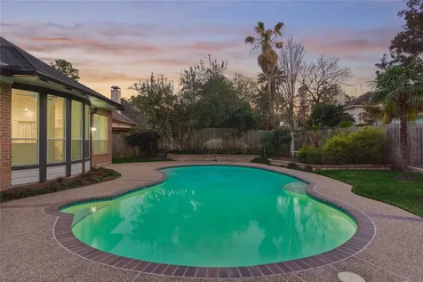 168 Bristol Bend Circle The Woodlands TX 77382