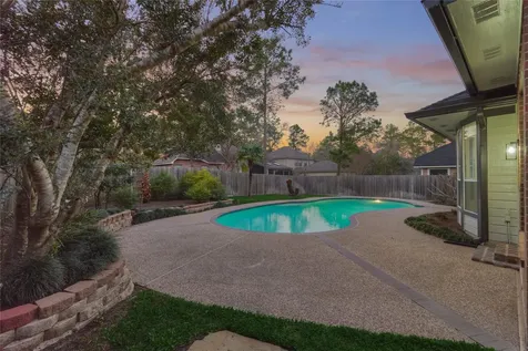 168 Bristol Bend Circle The Woodlands TX 77382