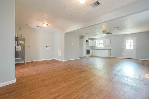 4810 Carmen Street Houston TX 77033