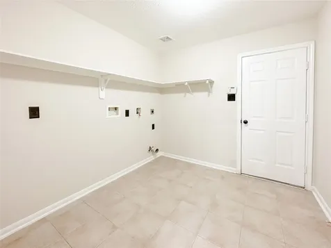 11922 Hueco Tanks Drive Sugar Land TX 77498