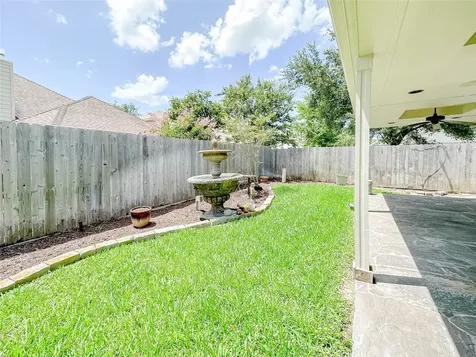 11922 Hueco Tanks Drive Sugar Land TX 77498