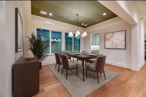 2006 Lexington Street Houston TX 77098