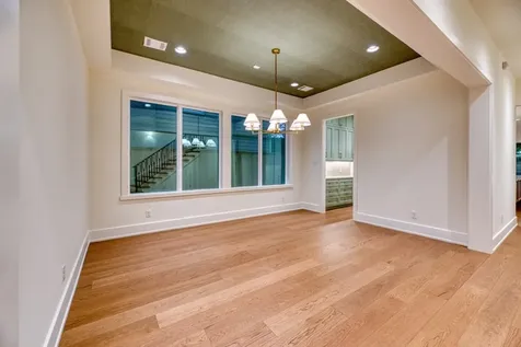 2006 Lexington Street Houston TX 77098