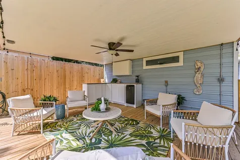 1615 Avenue L Galveston TX 77550