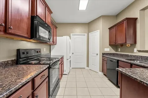 322 Shoshone Ridge Drive La Marque TX 77568