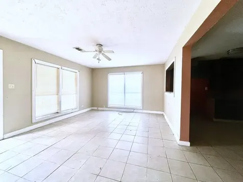 2814 Elysian Street Houston TX 77009