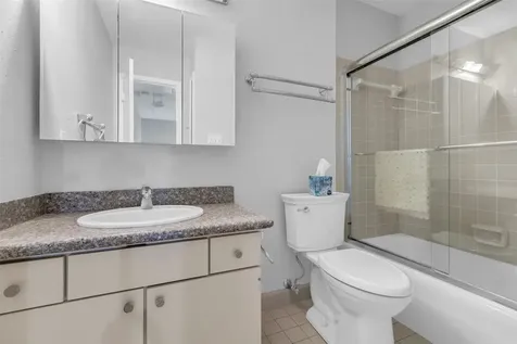 6425 Olympia Drive 148 Houston TX 77057