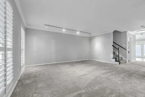 6425 Olympia Drive 148 Houston TX 77057