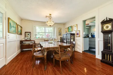 2320 Shalmar Drive West Columbia TX 77486