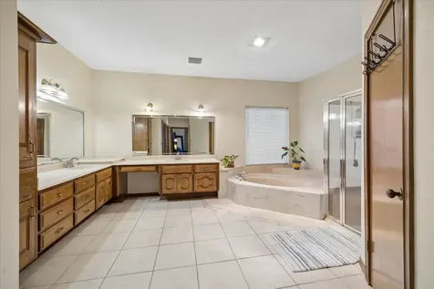 3811 Trappers Forest Drive Houston TX 77088