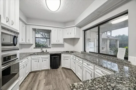 3811 Trappers Forest Drive Houston TX 77088