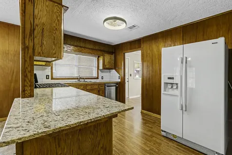 211 W Sherman Street Livingston TX 77351