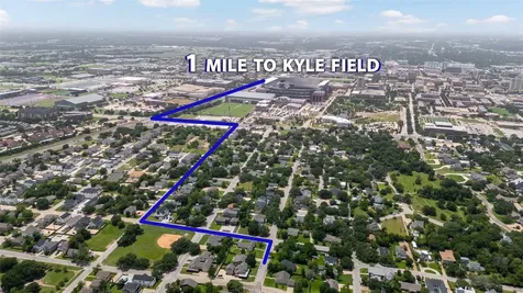 705 Welsh Avenue College Station TX 77840