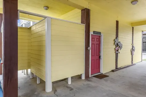2910 Shady Lane Crystal Beach TX 77650
