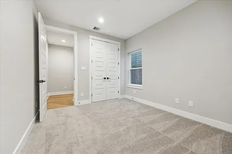 812 Thornton Street B Houston TX 77018