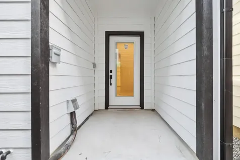 812 Thornton Street B Houston TX 77018
