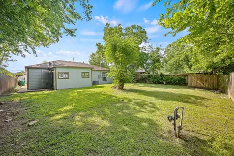 7614 Darnay Dr Drive Houston TX 77033