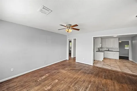7614 Darnay Dr Drive Houston TX 77033