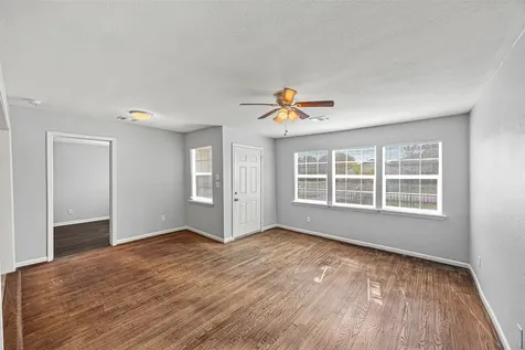 7614 Darnay Dr Drive Houston TX 77033