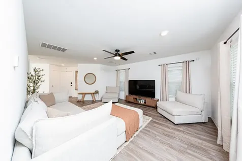 5422 Logan Dale Drive Brookshire TX 77423