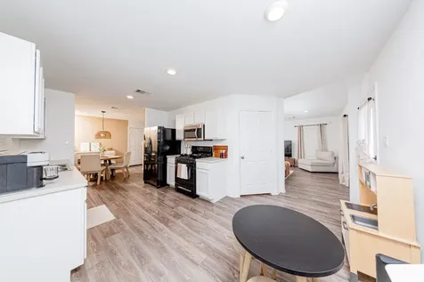 5422 Logan Dale Drive Brookshire TX 77423