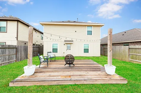 5422 Logan Dale Drive Brookshire TX 77423