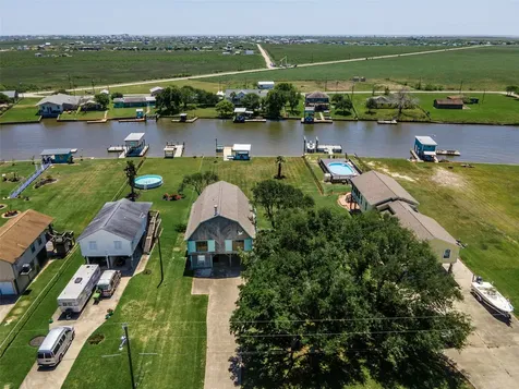 1981 County Road 291 Sargent TX 77414