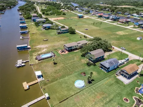 1981 County Road 291 Sargent TX 77414
