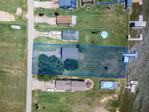 1981 County Road 291 Sargent TX 77414