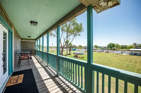 1981 County Road 291 Sargent TX 77414