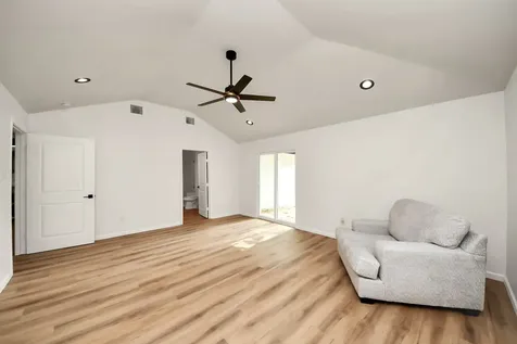 2407 Crestdale Drive Houston TX 77080