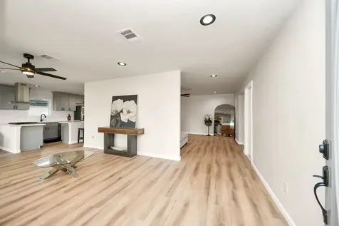 2407 Crestdale Drive Houston TX 77080