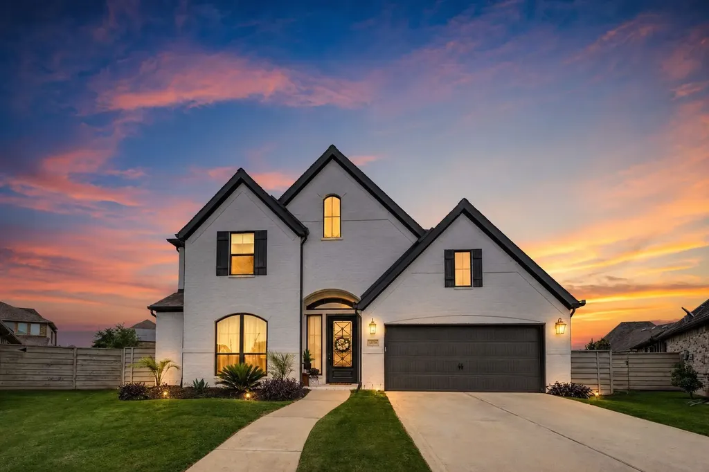 4303 Tupelo Leaf Court Manvel TX 77578