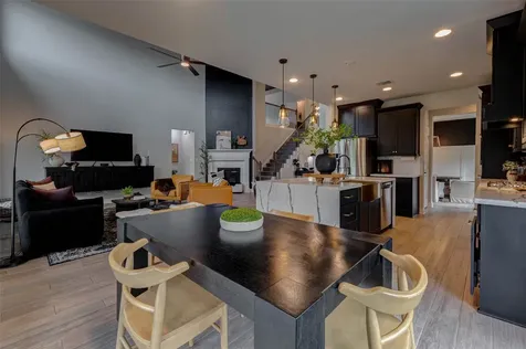 4303 Tupelo Leaf Court Manvel TX 77578