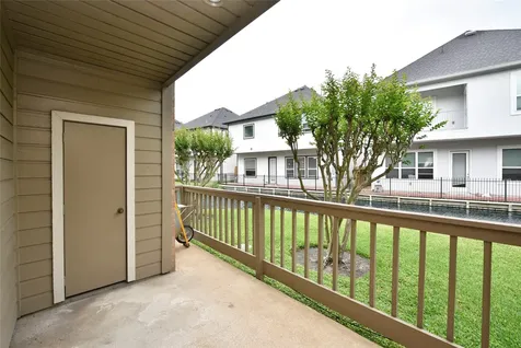 2023 Gentryside Drive 201 Houston TX 77077