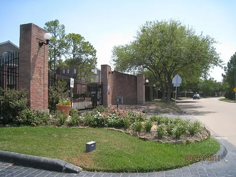 2023 Gentryside Drive 201 Houston TX 77077