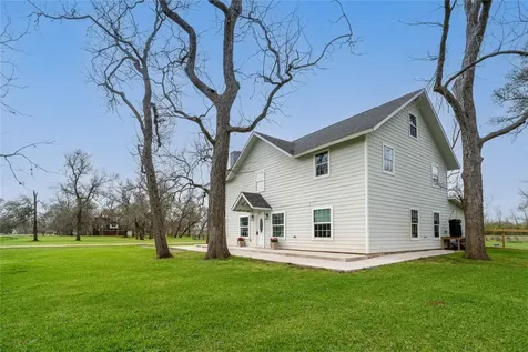 1635 Pony Lane Wallis TX 77485