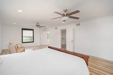 1635 Pony Lane Wallis TX 77485