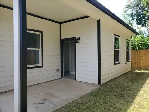 105 S Algeria Street Texas City TX 77591