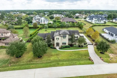 6 Copper Bottom Drive Tomball TX 77377