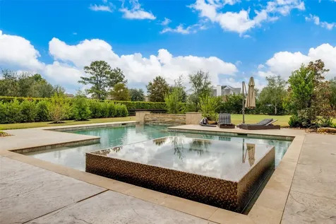 6 Copper Bottom Drive Tomball TX 77377