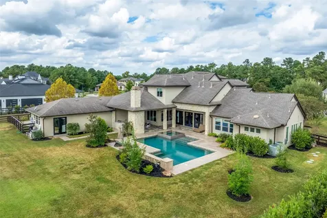 6 Copper Bottom Drive Tomball TX 77377