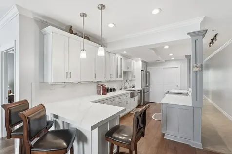 401 Lakeside Lane 113 Houston TX 77058