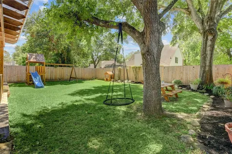 14314 Fair Knoll Way Houston TX 77062