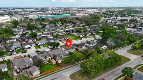 402 Meters Street Houston TX 77020