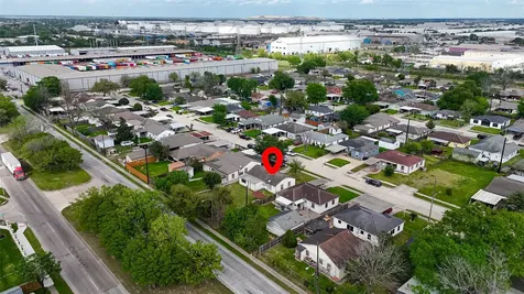 402 Meters Street Houston TX 77020
