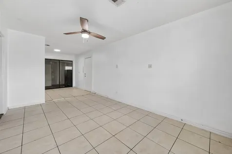 402 Meters Street Houston TX 77020